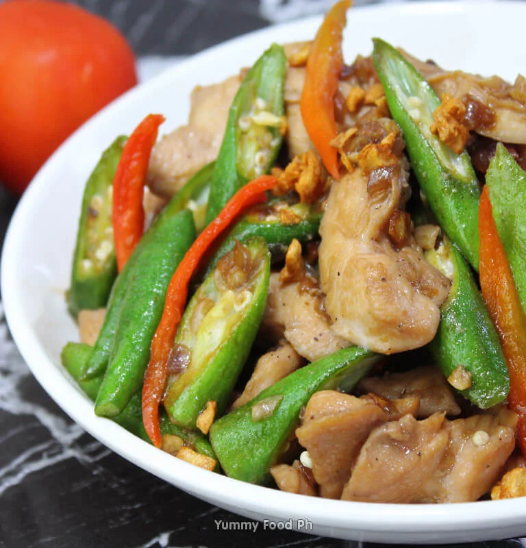 ginisang okra with chicken