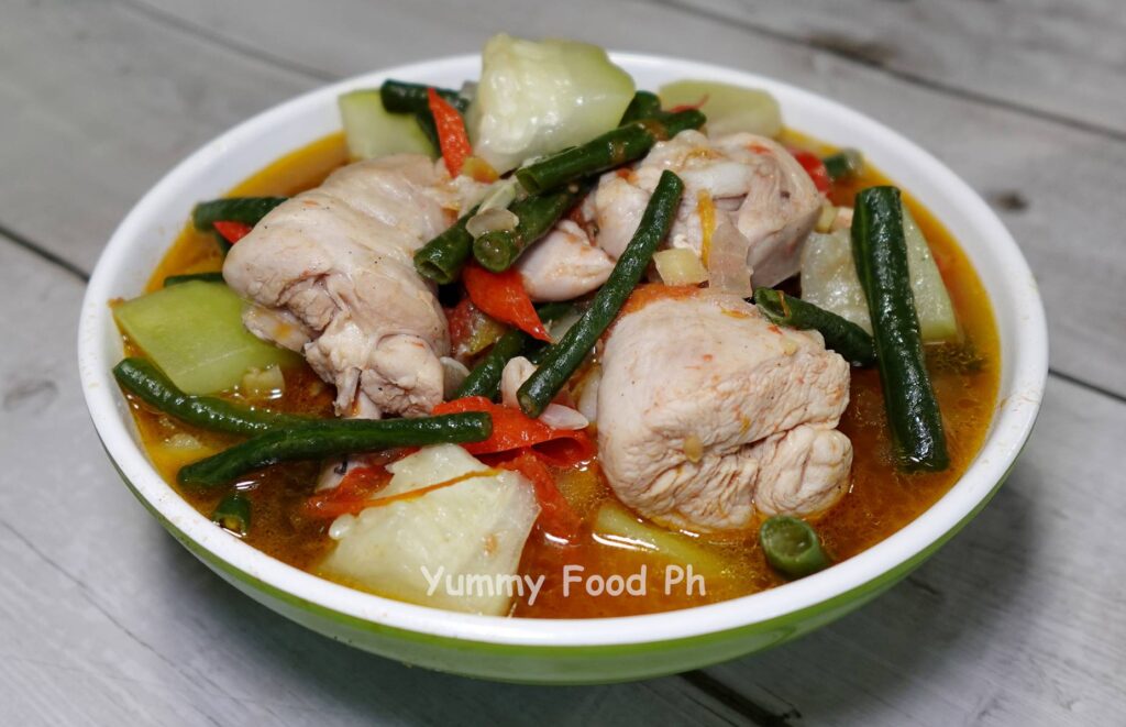 kinamatisang manok recipe